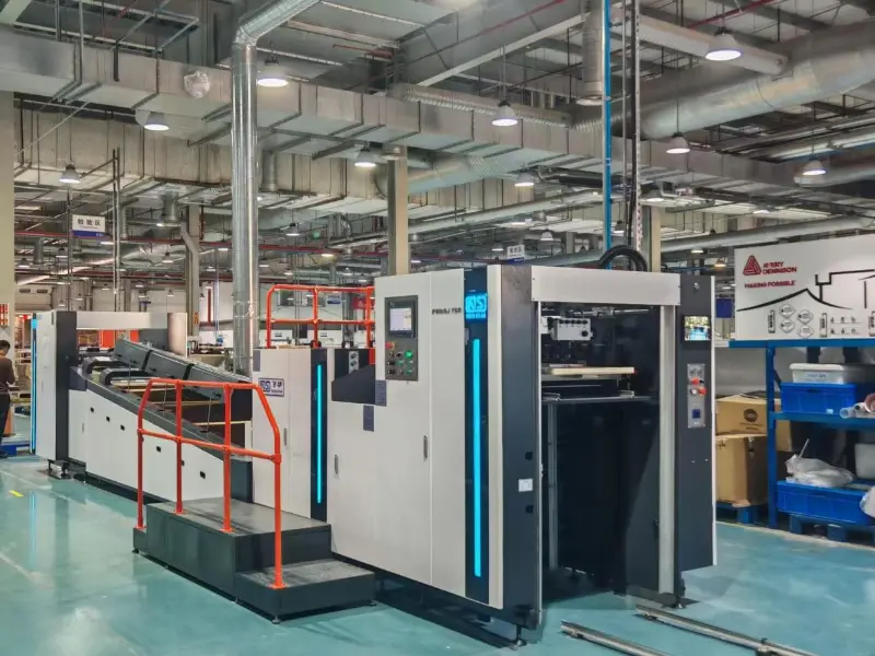 Máy mới New Star FHSGJ-760 Máy sơn bóng toàn bộ/tại chỗ tốc độ cao hoàn toàn tự động đã được giao cho khách hàng Indonesia.